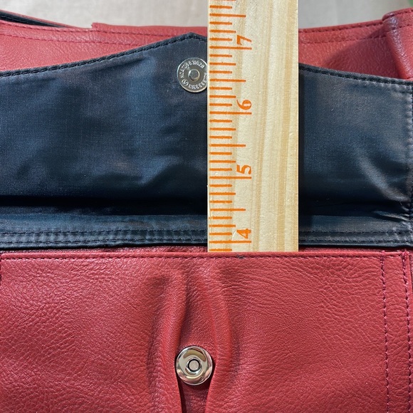 MICHE Burnt Burgundy Clutch Bag - NWOT - Picture 7 of 14